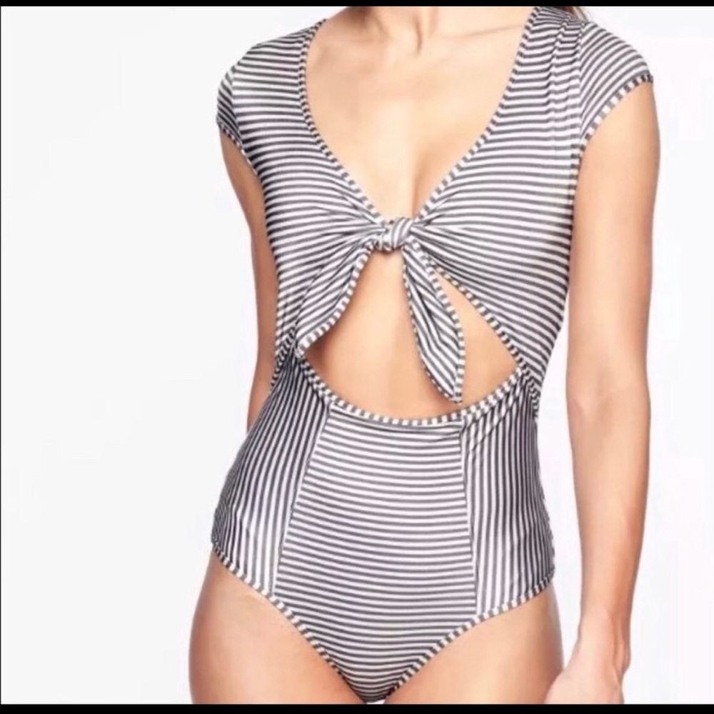ATHLETA AQUALUXE LOTUS TIE FRONT ONE PIECE BATHING SUIT NWT SIZE L cl